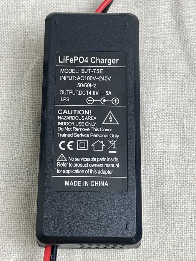 Зарядное устройство для аккумуляторов типа LiFePo4 на 12V